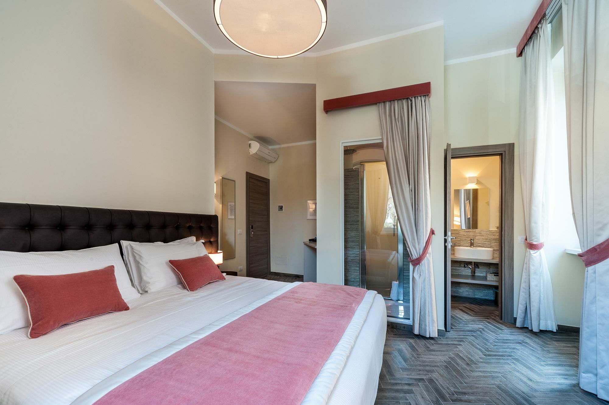 Pensión Foro Luxury 3*