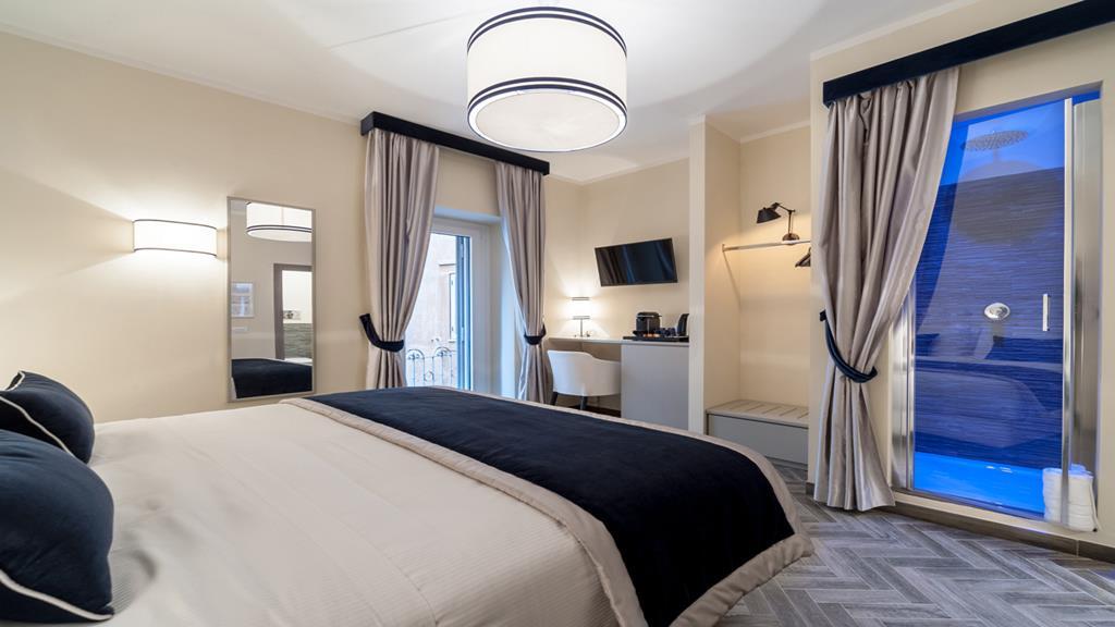 Foro Luxury Pensión 3*